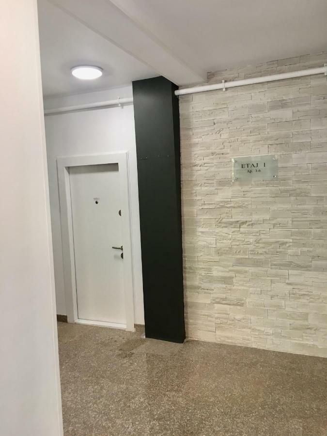 Appartement Apartament premium à Braşov Extérieur photo